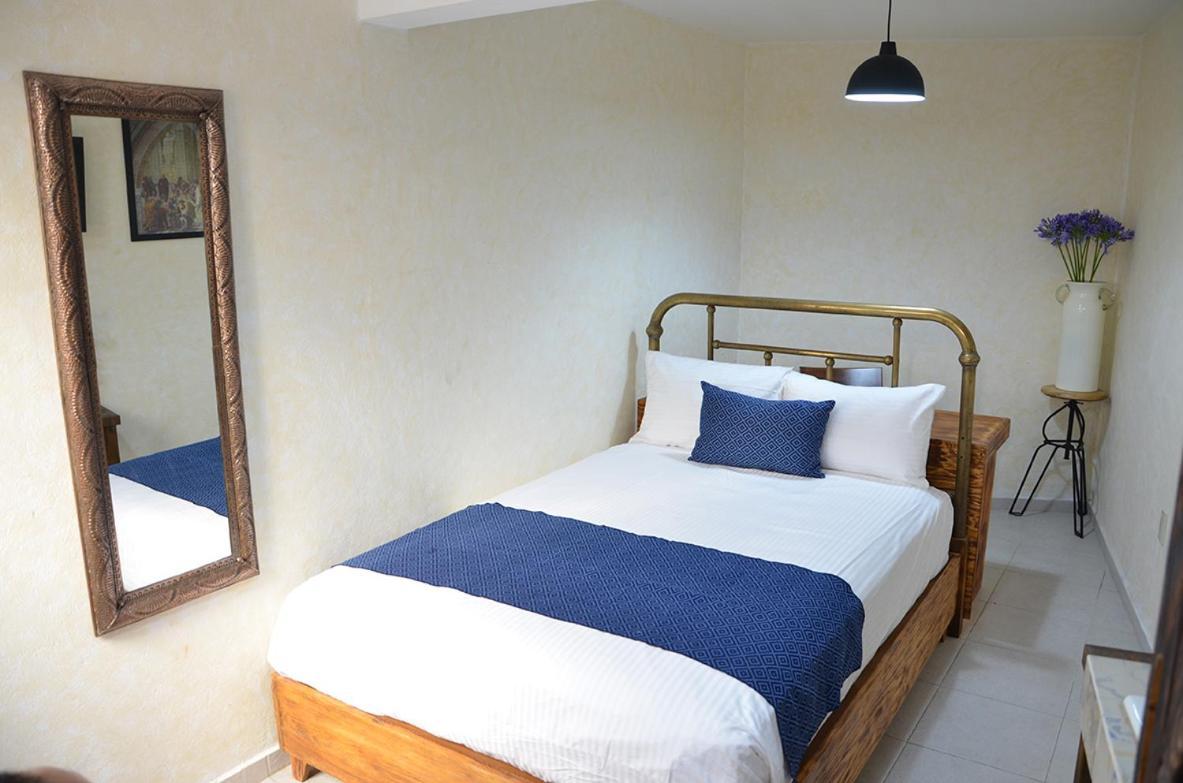 Casa Real Coyoacan Guest house